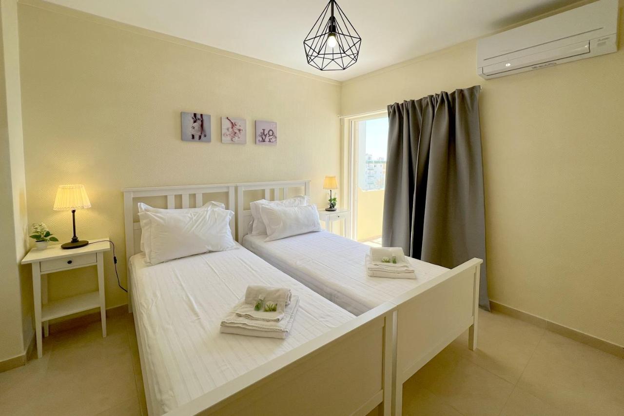Apartment On Praia Da Rocha With Wifi And Garage By Amcf Portimão Kültér fotó